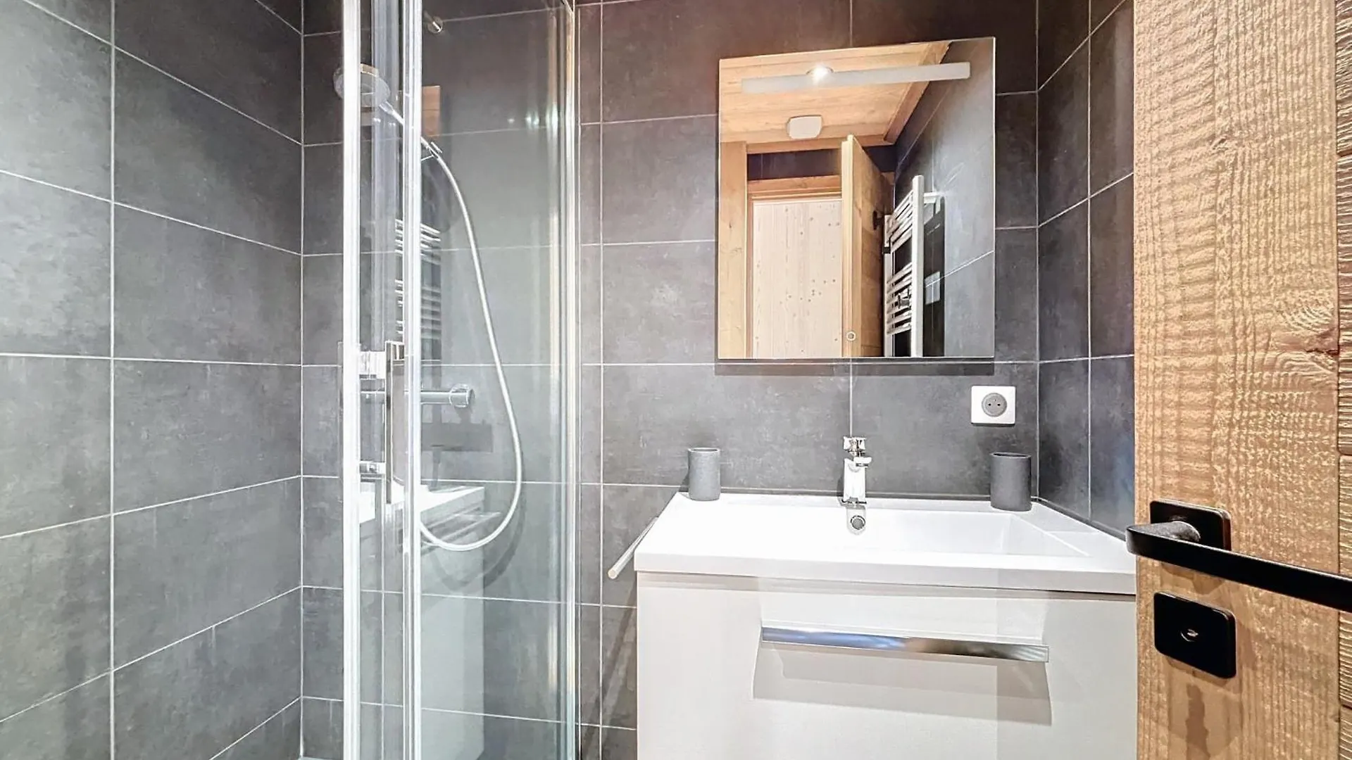 Apartment 305 Peclet By Interhome Saint-Martin-de-Belleville